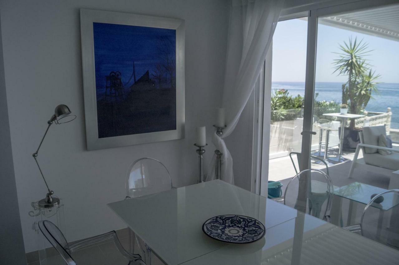 Beach-Front Bahia Dorada エステポナ エクステリア 写真
